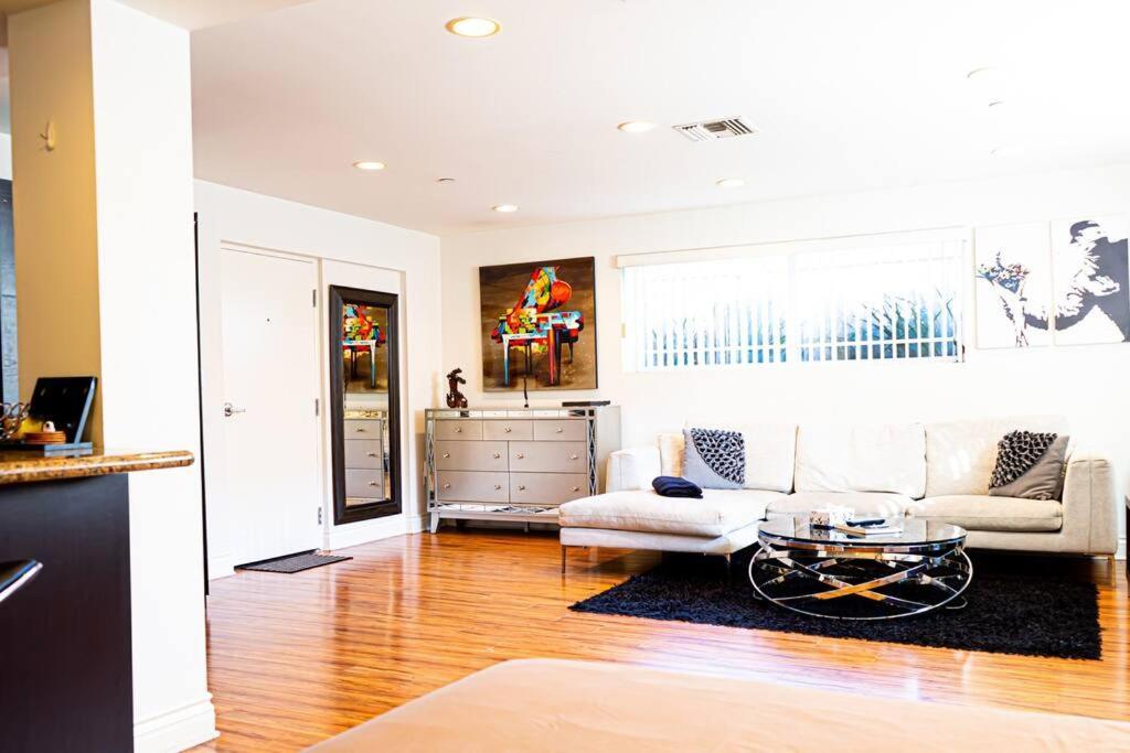 Luxury Beverly Hills Apartment Los Angeles Eksteriør bilde